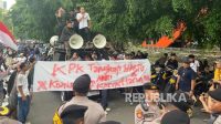Aksi Massa Depan Gedung KPK Desak Penuntasan Kasus Harun Masiku dan Hasto