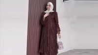 11 Rekomendasi Ide Outfit Warna Coklat Mahogany untuk Lebaran 11 Rekomendasi Ide Outfit Warna Coklat Mahogany untuk Lebaran
