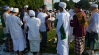 7 Contoh Ucapan Halal Bihalal yang Kental dengan Nuansa Jawa 7 Contoh Ucapan Halal Bihalal yang Kental dengan Nuansa Jawa