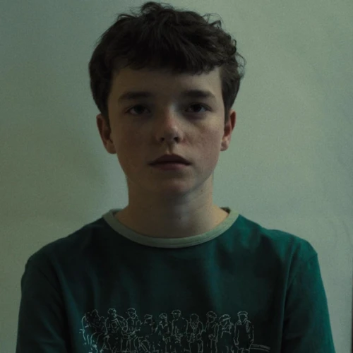 Review Seru: Serial Kriminal “Adolescence” yang Wajib Ditonton di Netflix