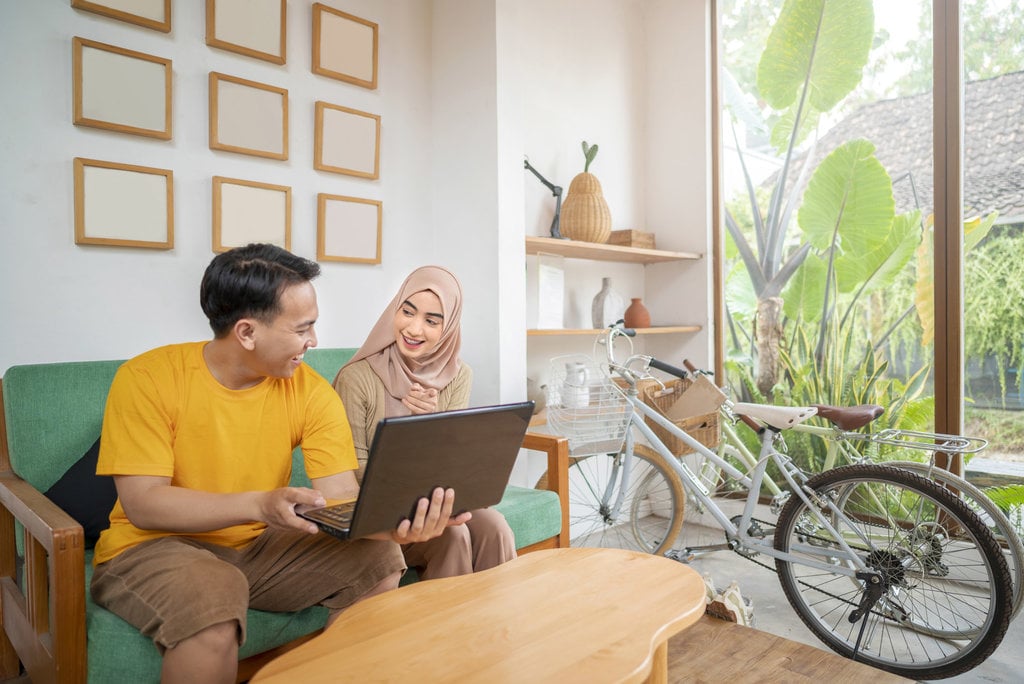 15 Pesan Romantis Lebaran untuk Istri Tercinta yang Jauh