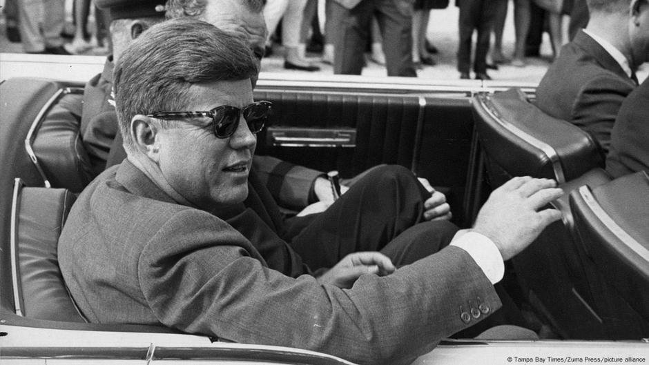 Trump Lepas Kontrol: Rilis Dokumen Penuh Soal Pembunuhan JFK