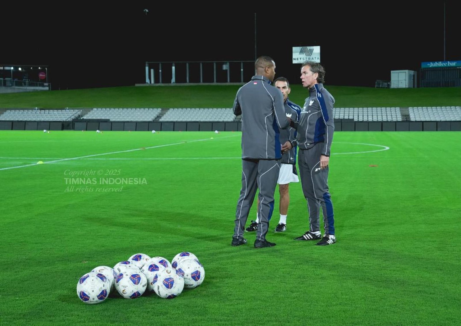 Percaya Diri Lawan Australia, Kluivert Siapkan Strategi Serangan