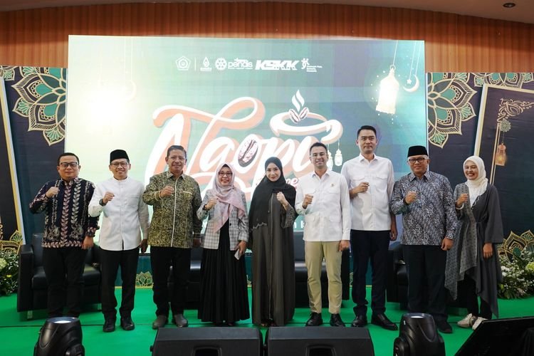 Kurikulum Cinta: Mengasah Akhlak Siswa Madrasah dengan Lebih Baik