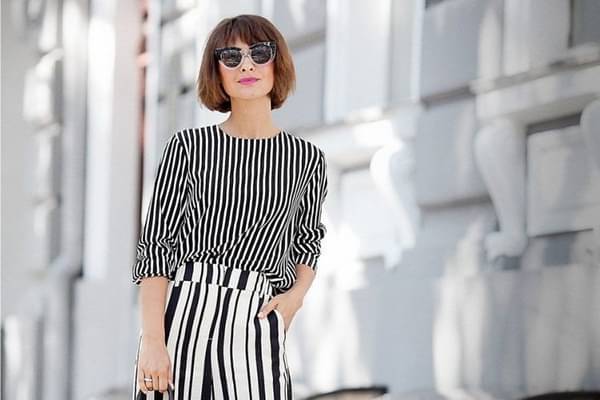 Cara Mix & Match Motif Garis agar Tampil Lebih Kekinian dan Stylish