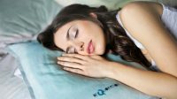 Ingin Tidur Lebih Cepat? Cobain 3 Makanan Ini untuk Atasi Insomnia Anda