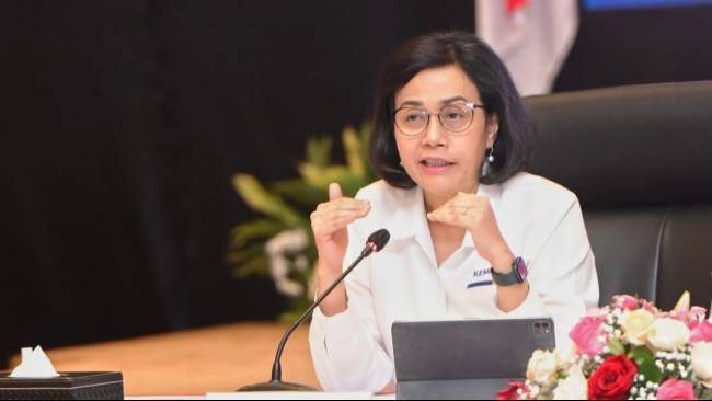 Sri Mulyani Senyum Tenang Saat Hadapi Spekulasi Pengunduran Diri Sebagai Menteri Keuangan