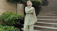 11 Pilihan Hijab Perfek untuk Paduan Baju Sage Green, Serasi Banget!