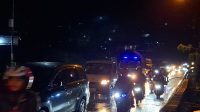 Jalur Wisata Garut Macet, Polisi Terapkan Sistem Satu Arah