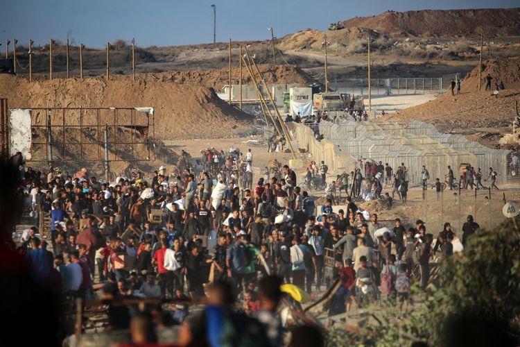 67 Warga Gaza Tewas Saat Menunggu Bantuan, Paus Leo dan Trump Kecam Serangan