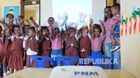 Ribu Anak Nasabah PNM Mekaar Dapat Sekolah Lebih Tinggi Berkat Beasiswa PNM