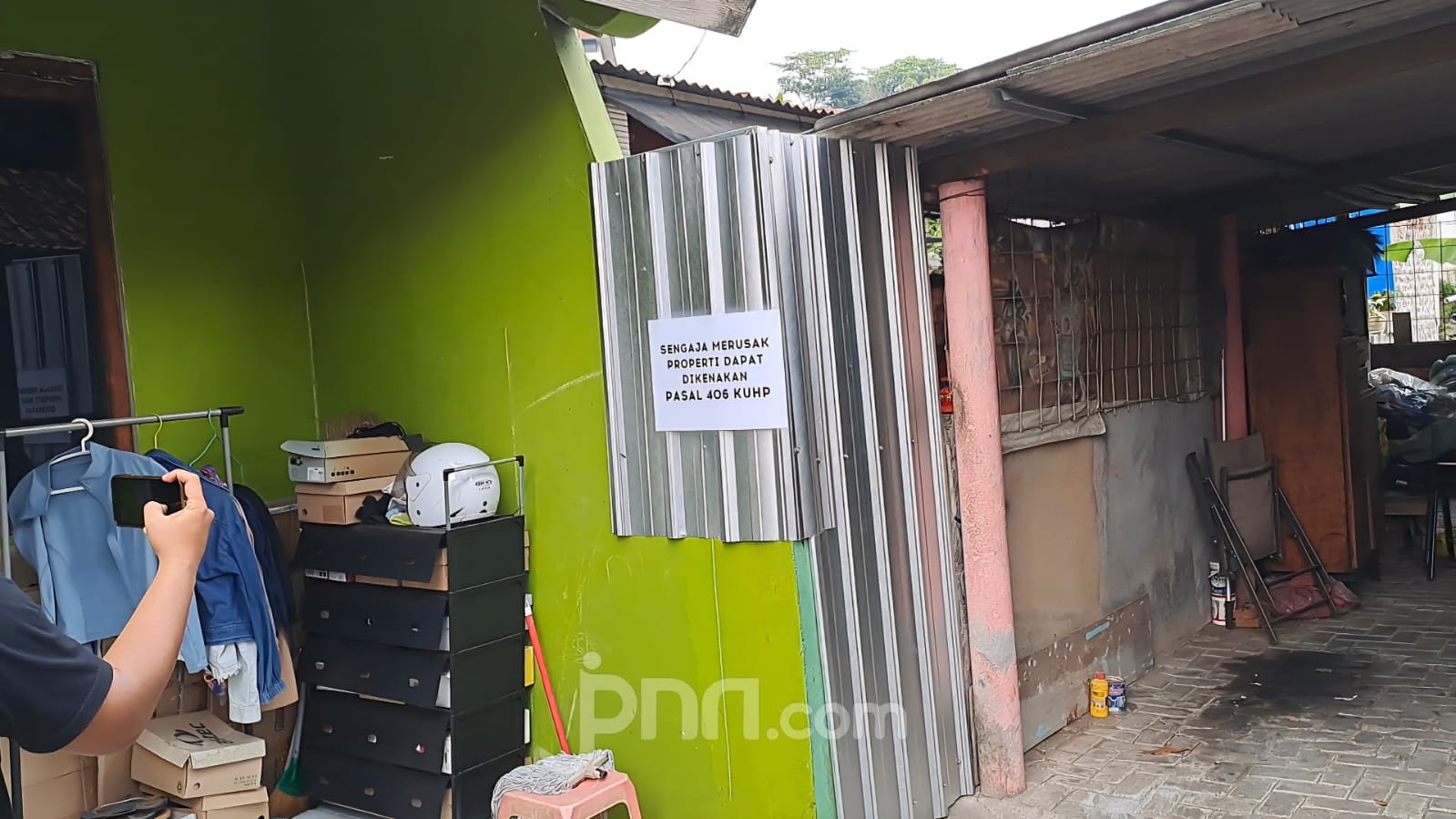 Fakta Siswi SD di Semarang Harus Menyeberangi Sungai ke Sekolah