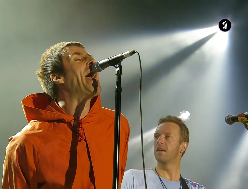 Liam Gallagher Kritik Coldplay Soal Kiss Cam: Kami Tak Pakai Kamera Murahan