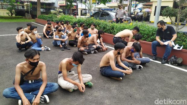 Protes Seksual dan Pungli, Demonstrasi Pelajar di Serang Ricuh