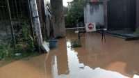 Tidak Ada Hujan, Ratusan KK di Tangerang Selatan Terendam Banjir Sungai
