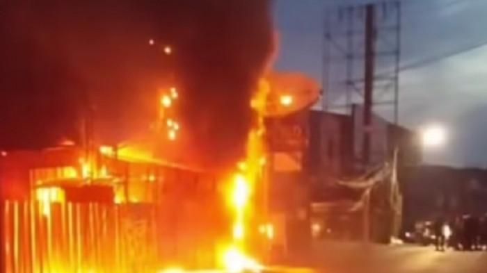 Bengkel dan Toko Suku Cadang Motor di Tangerang Terbakar, Kerugian Nyaris Rp 2 Miliar