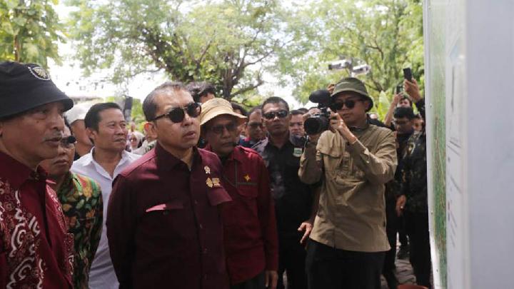 Monumen Cornelis de Houtman Diresmikan Menbud di Banten Lama