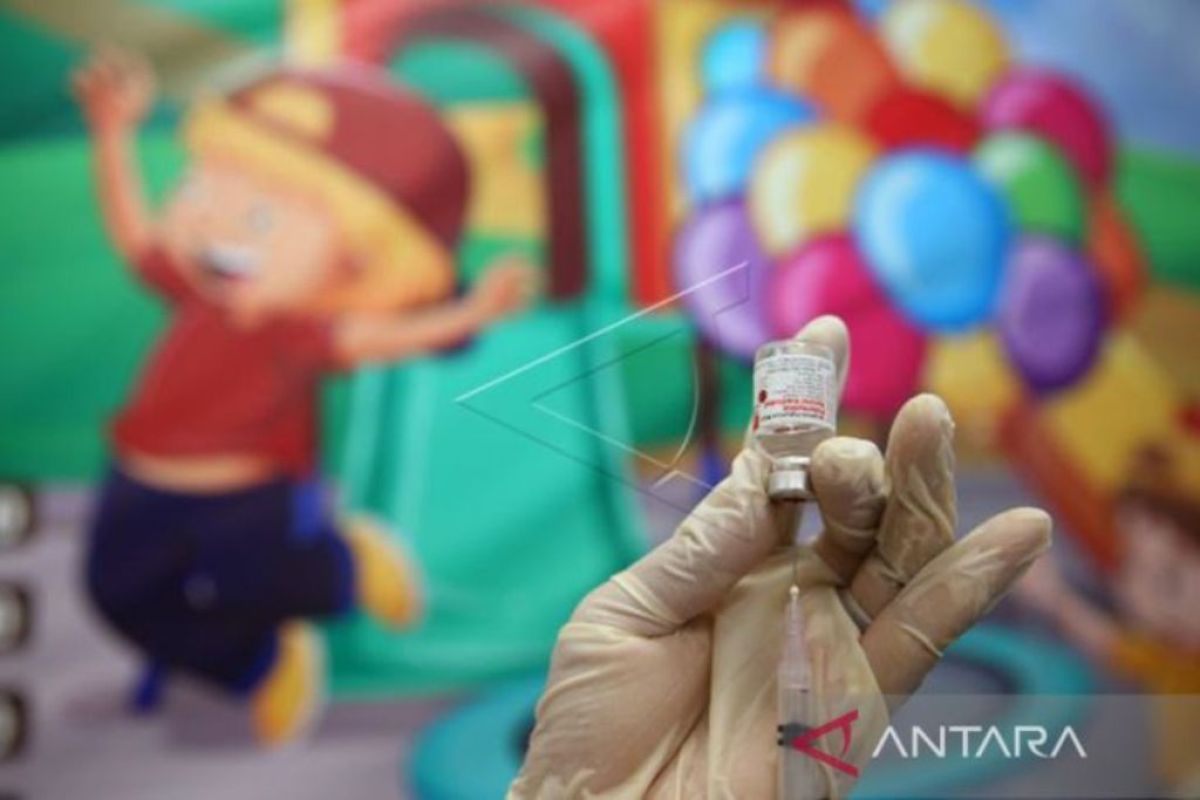 Bupati Tangerang Janjikan Perlindungan Anak dari Polio Melalui Vaksinasi