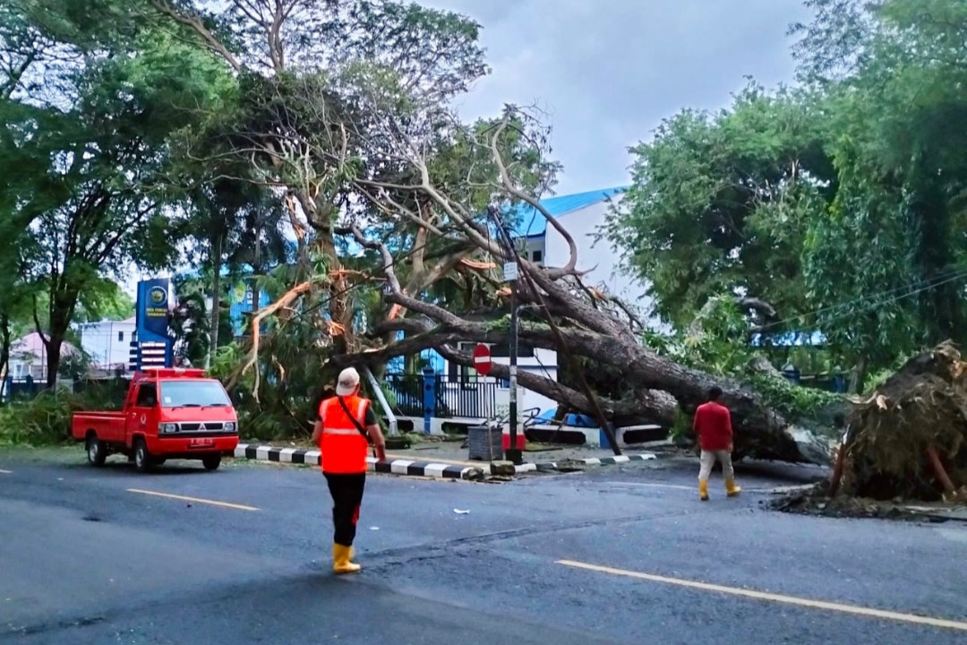 Waspadai Cuaca Ekstrem, BPBDKP Ajak Warga Pandeglang Siap Hadapi Bencana