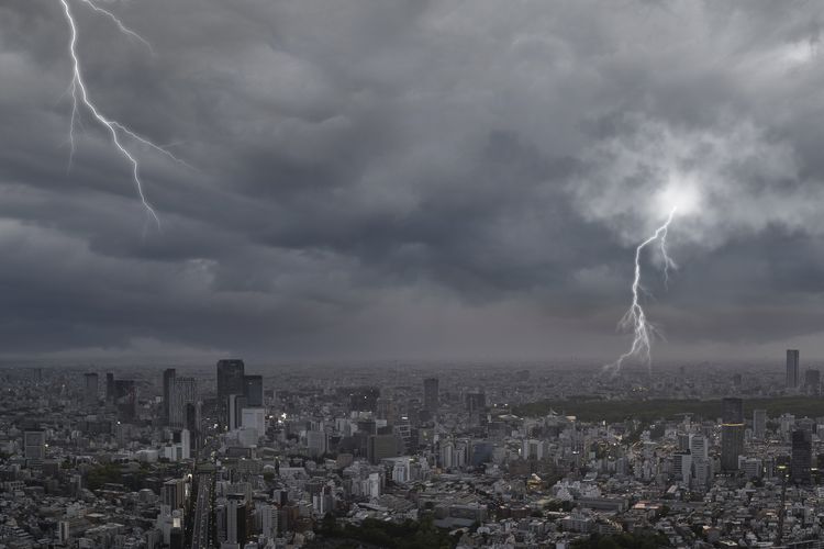 Peringatan Cuaca Ekstrem di Tangerang hingga 15 November 2025