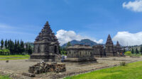 Candi Arjuna: Pesona Sejarah Di Dataran Tinggi Dieng Yang Memukau