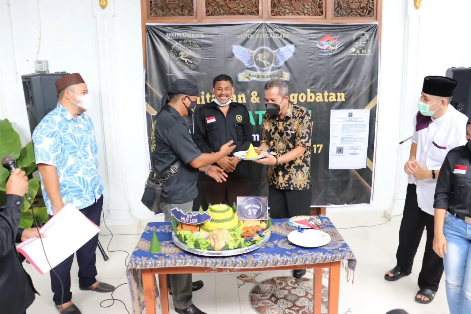 Bupati Pandeglang Ajak Warga Ikuti Pengobatan Gratis dan Skrining TBC Saat Car Free Day