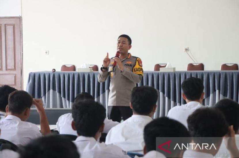 Kapolres Tangerang: Tawuran Pelajar Dipicu Ejekan di Media Sosial