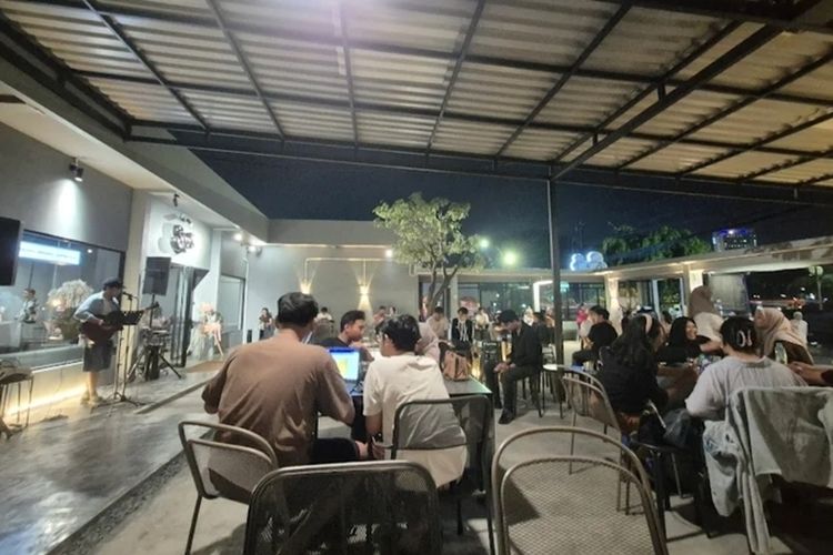 10 kafe dekat Stasiun Batuceper Tangerang, cocok untuk nongkrong dan menunggu kereta