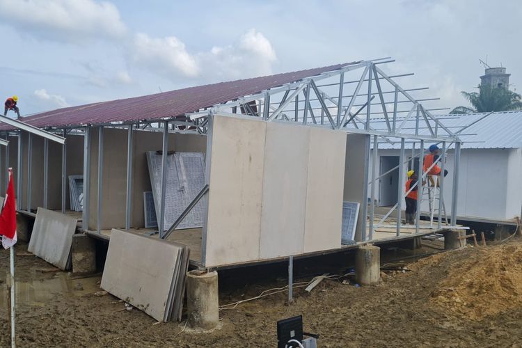 Bagaimana bentuk dan teknologi huntara modular di Aceh Tamiang?