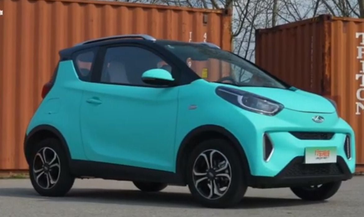 Motor listrik tangguh ini mampu tempuh 120 KM sekali cas, cicilan hanya 800 ribuan per bulan!