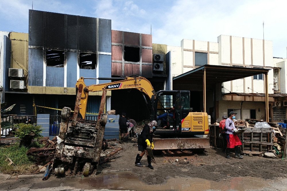 Kasus pencemaran lingkungan 2026, dari asap beracun Cilegon hingga Sungai Cisadane