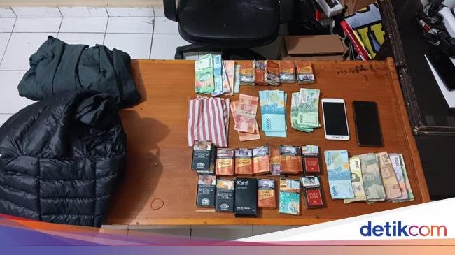 Pemuda 19 Tahun Ditangkap Usai Beli Bakso Pakai Uang Palsu