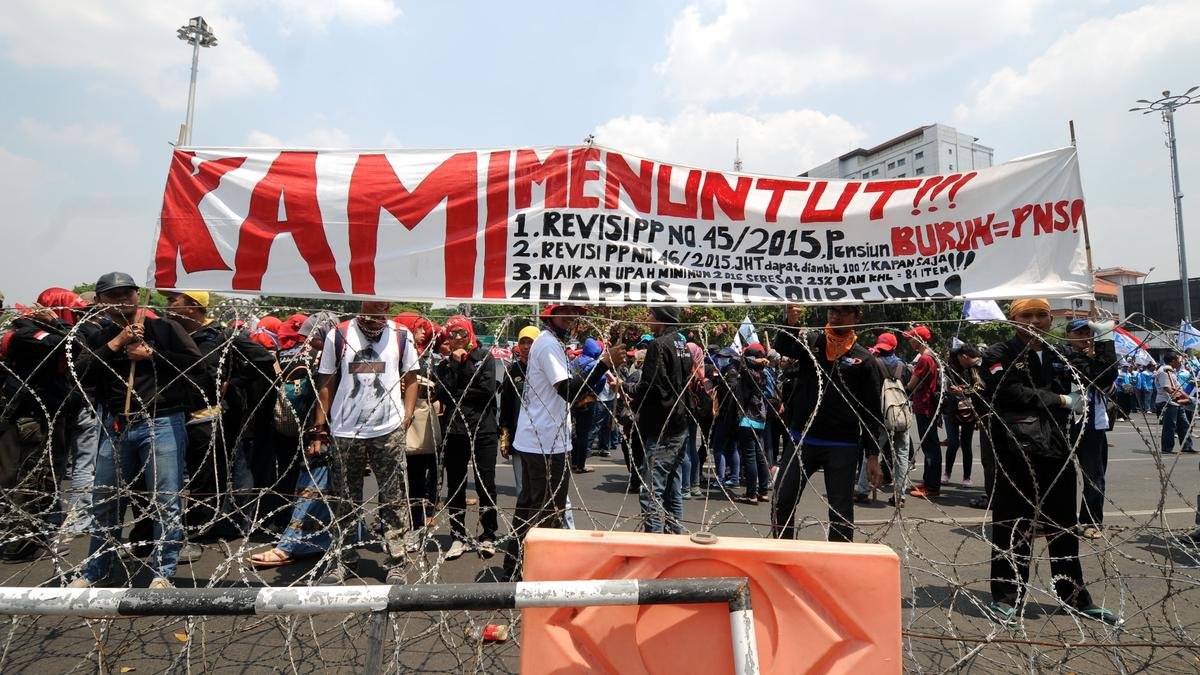 Gerakan Sembako Murah Prabowo, Pengendara Diimbau Hindari Monas
