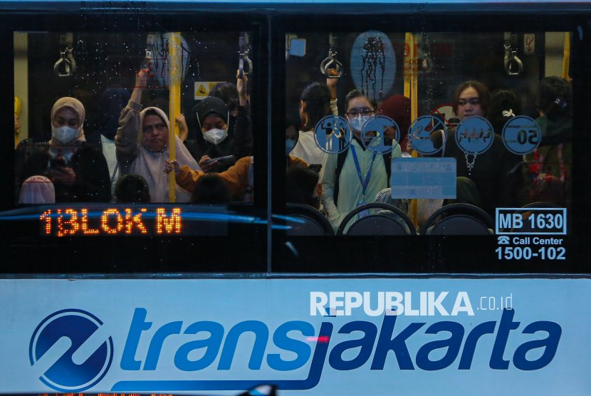 Pramono: Transjakarta Angkut 1,4 Juta Penumpang Harian, Kontribusi Rp73,8 Triliun