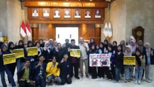 Edukasi Mikroplastik, Komunitas Terancam Jejak Tak Terhindarkan