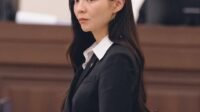 8 Bantuan Penting Han Na Hyun untuk Shin I Rang di Drakor Phantom Lawyer