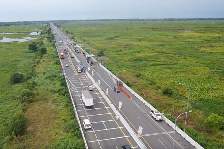 Arus Balik Lebaran 2026, Puluhan Ribu Kendaraan Sumatra Mulai Lintasi Tol Tangerang-Merak